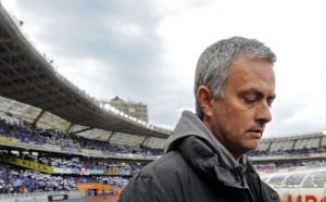 mourinho-officialise-son-contract-avec-chelsea